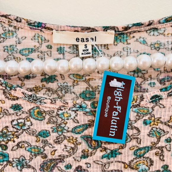 Easel Long Sleeve Floral Printed Ruffle Hem Tunic Top - Picture 2 of 4